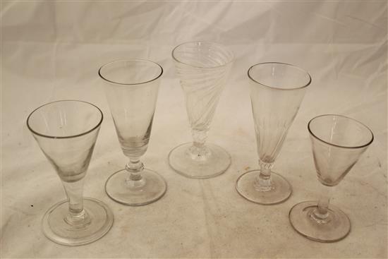 Five glass ale flutes, 18th century(-)